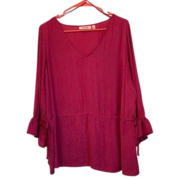 EVRI Hot Pink Leopard Print Top - Picture 1 of 6